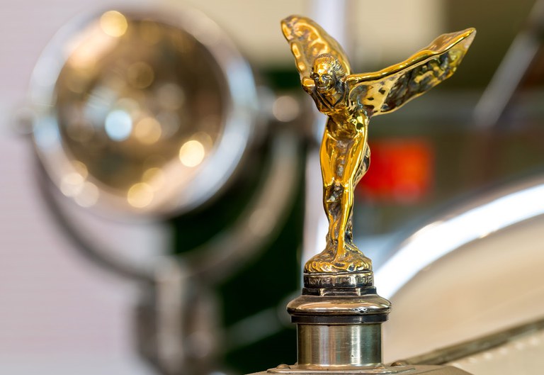 100 ANYS DEL ROLLS ROYCE · LA PEÇA DEL TRIMESTRE