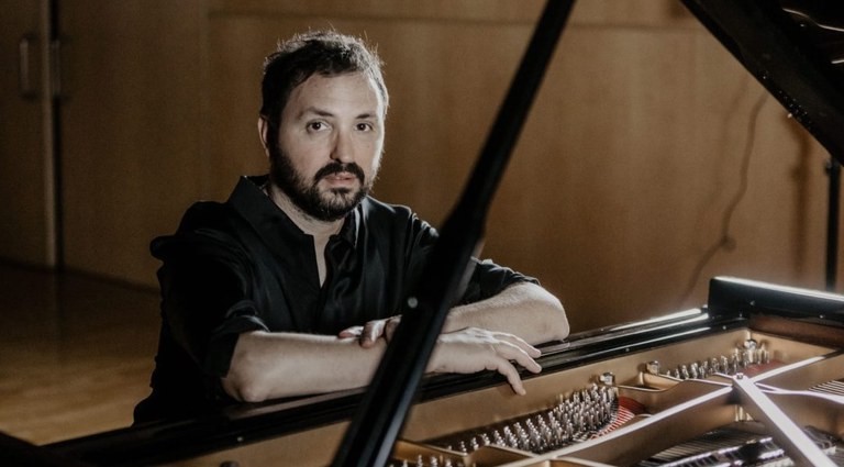 CONCERT · LAMENT. LLUÍS CAPDEVILA