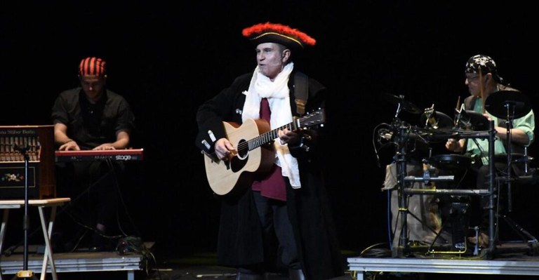 CONCERT · PIRATES, BRUIXOTS I ALTRES BITXOS