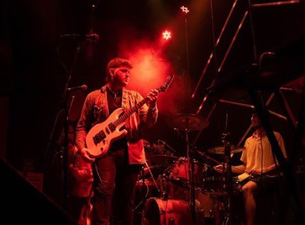 CONCERT · SIMONET
