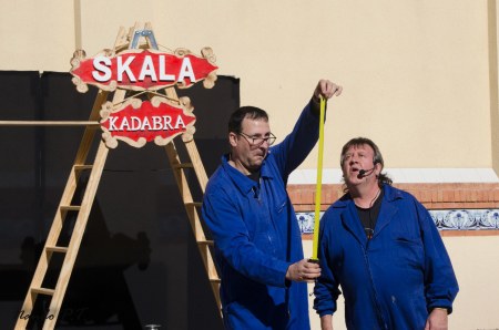 ESPECTACLE DE MÀGIA I CLOWN · SKALA & KADABRA