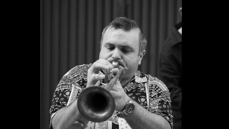 JAZZ · JOE JUANÓS