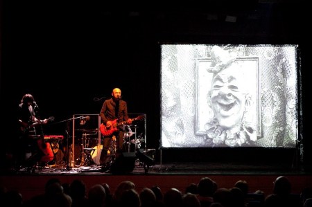 MÚSICA · OMBRES DE PLATA. MARC PARROT