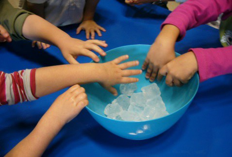 TALLER INFANTIL  · JOAN ORÓ I ELS SECRETS DE L'UNIVERS