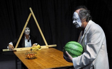 TEATRE DE TEXT · TRAVY