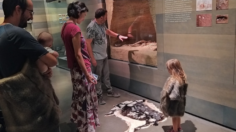VISITA FAMILIAR · DEL MÓN VISIGOT A LA LLEIDA MODERNA
