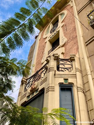 Modernisme. Casa de la Lira