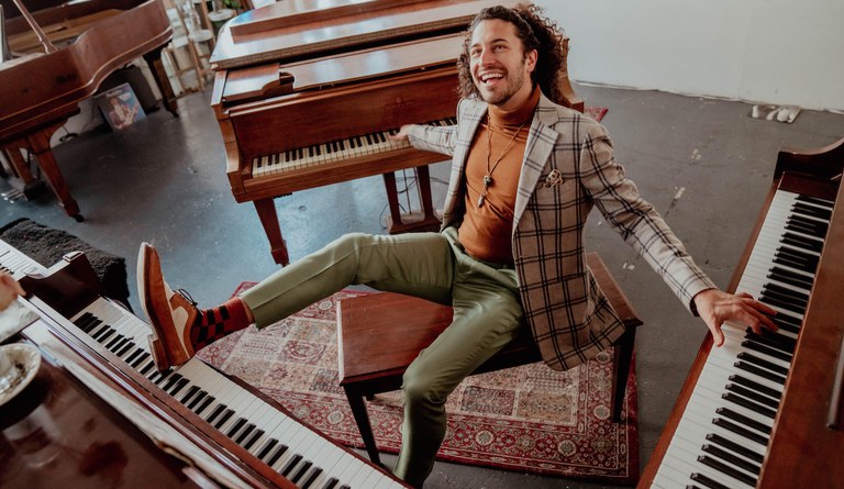 CONCIERTO · EMMET COHEN TRIO