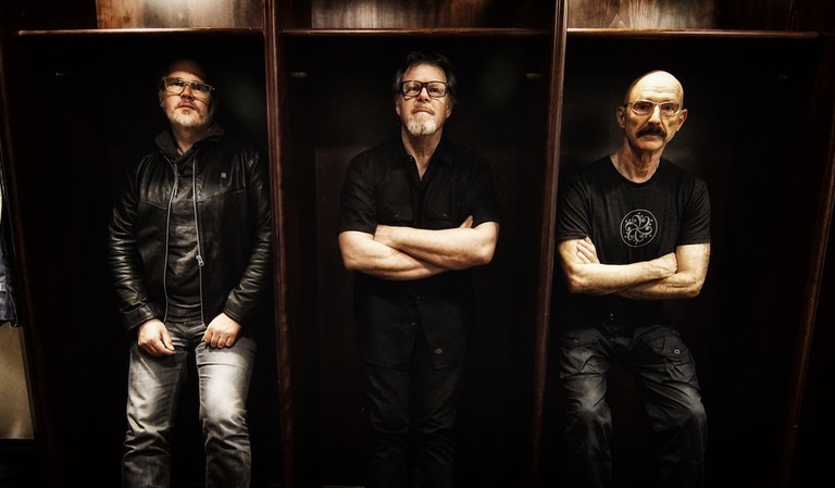 CONCIERTO · STICK MEN