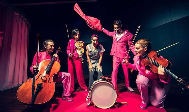 CONCIERTOS Y ESPECTÁCULOS · ¿QUIERES VIAJAR CONMIGO?