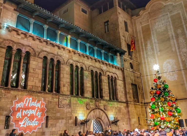 PROYECCIÓN VÍDEO MAPPING DE NAVIDAD