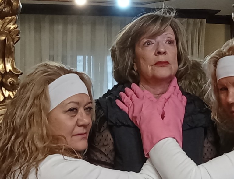 TEATRO · LAS CRIADAS