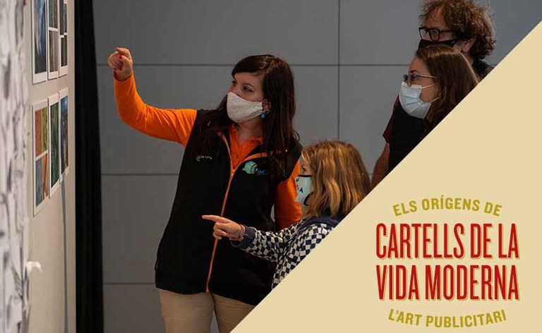 VISITA EN FAMILIA · MIRA, DESEA, COMPRA
