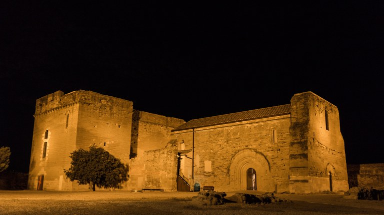 VISITA GUIADA NOCTURNA EN EL CASTILLO TEMPLARIO DE GARDENY