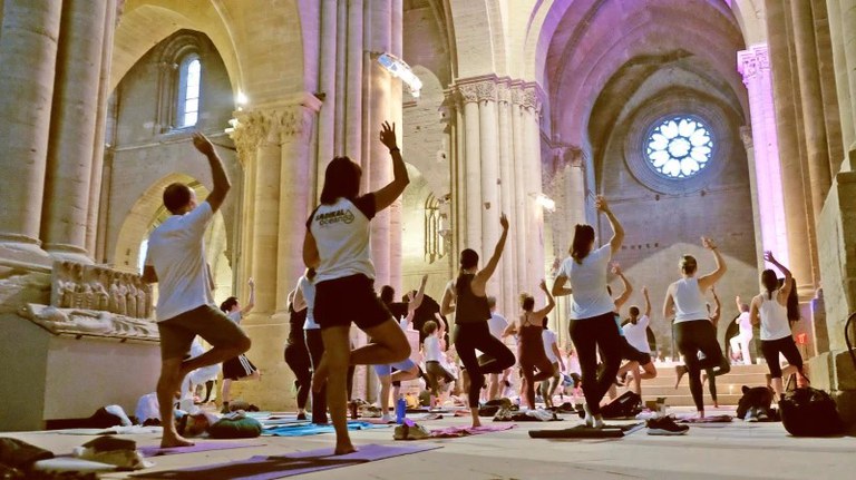 YOGA EN LA SEU VELLA